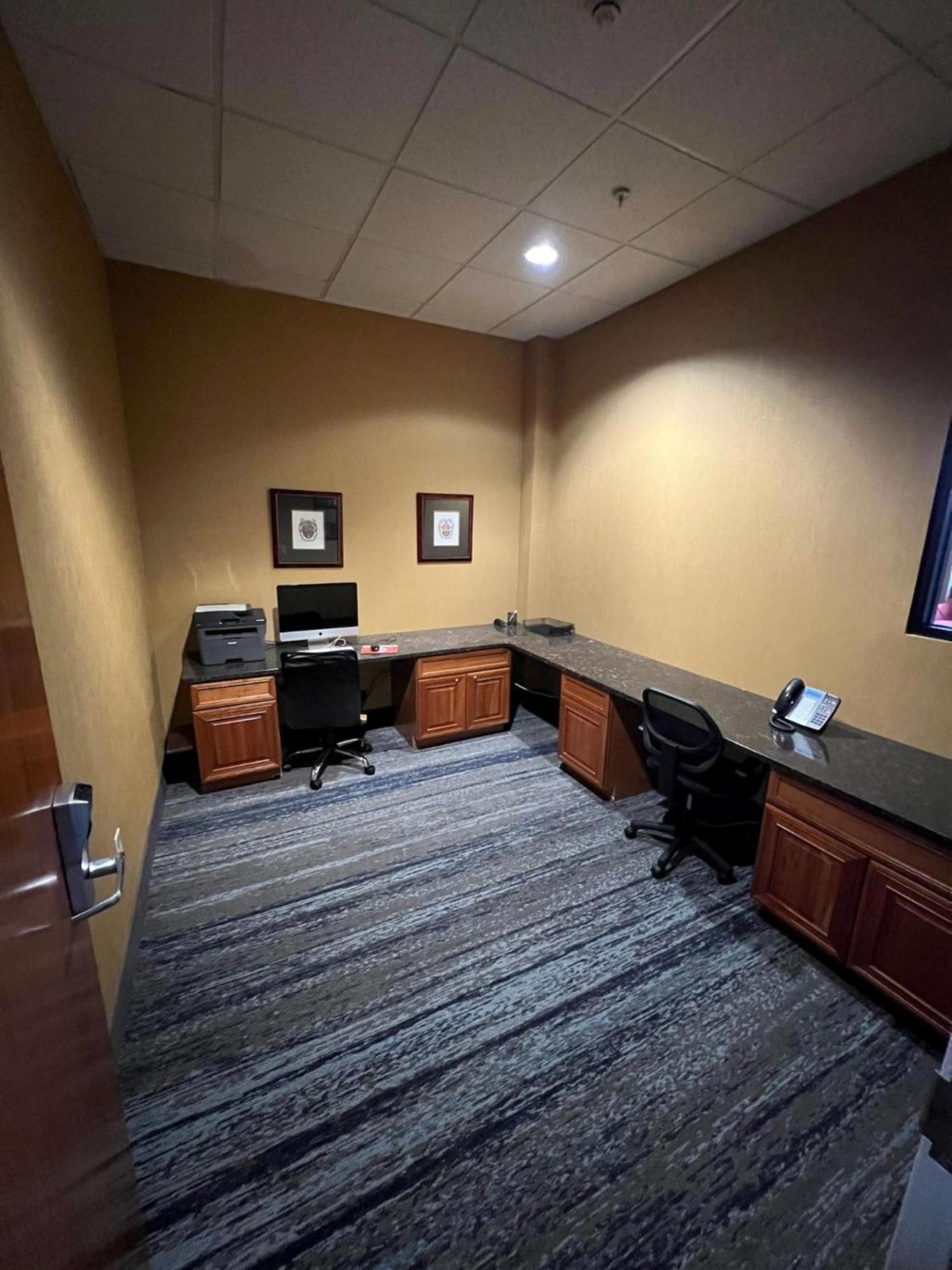 Holiday Inn Express & Suites Harrisburg West Mechanicsburg Zewnętrze zdjęcie