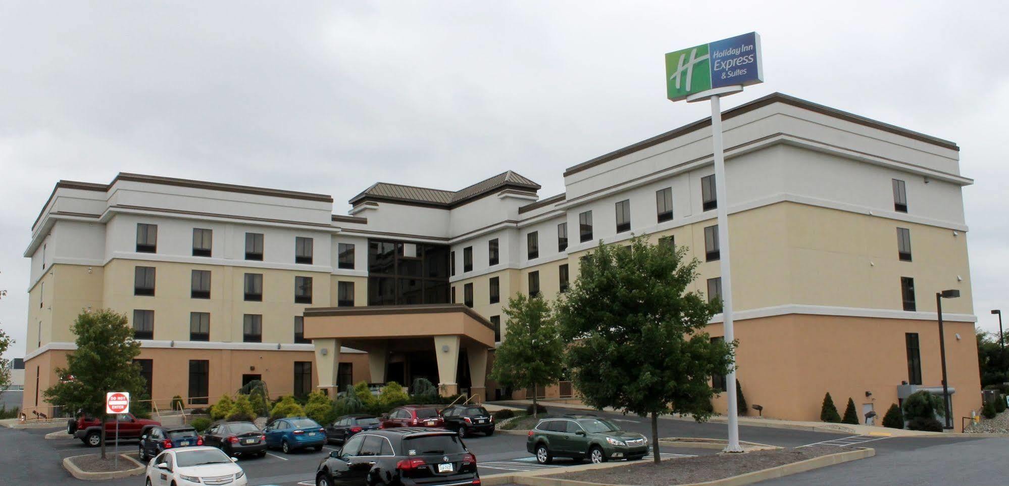 Holiday Inn Express & Suites Harrisburg West Mechanicsburg Zewnętrze zdjęcie